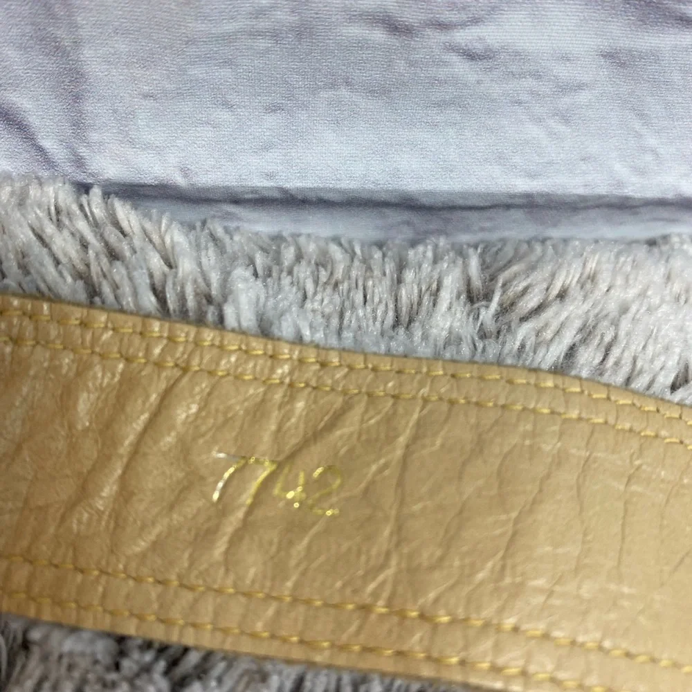 Saks‎ Fith Avenue Vintage Leather Belt